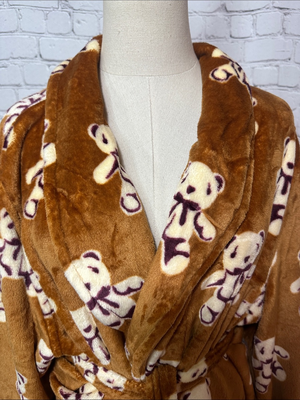 Vera Bradley Bears on Roasted Pecan Plush Fleece Robe Teddy Bear L/XL - Picture 2 of 8